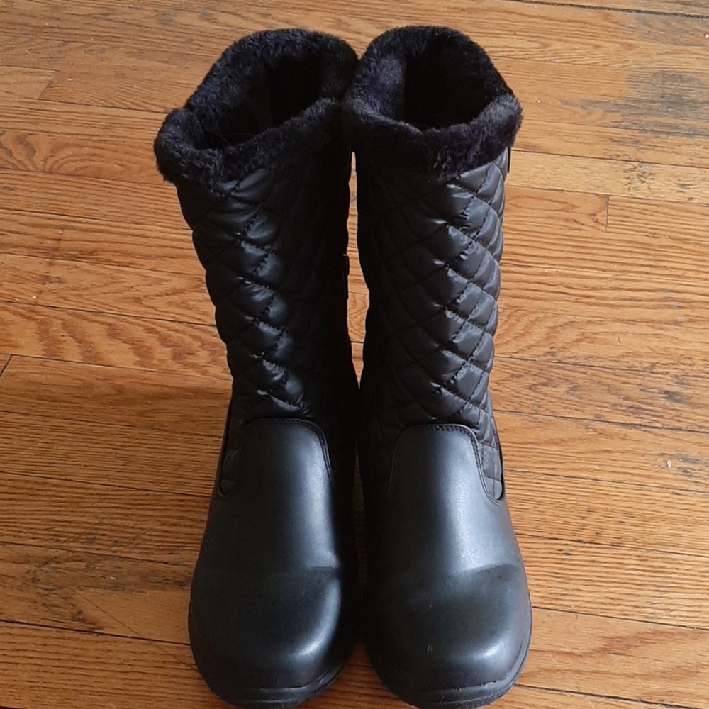 Rain boot